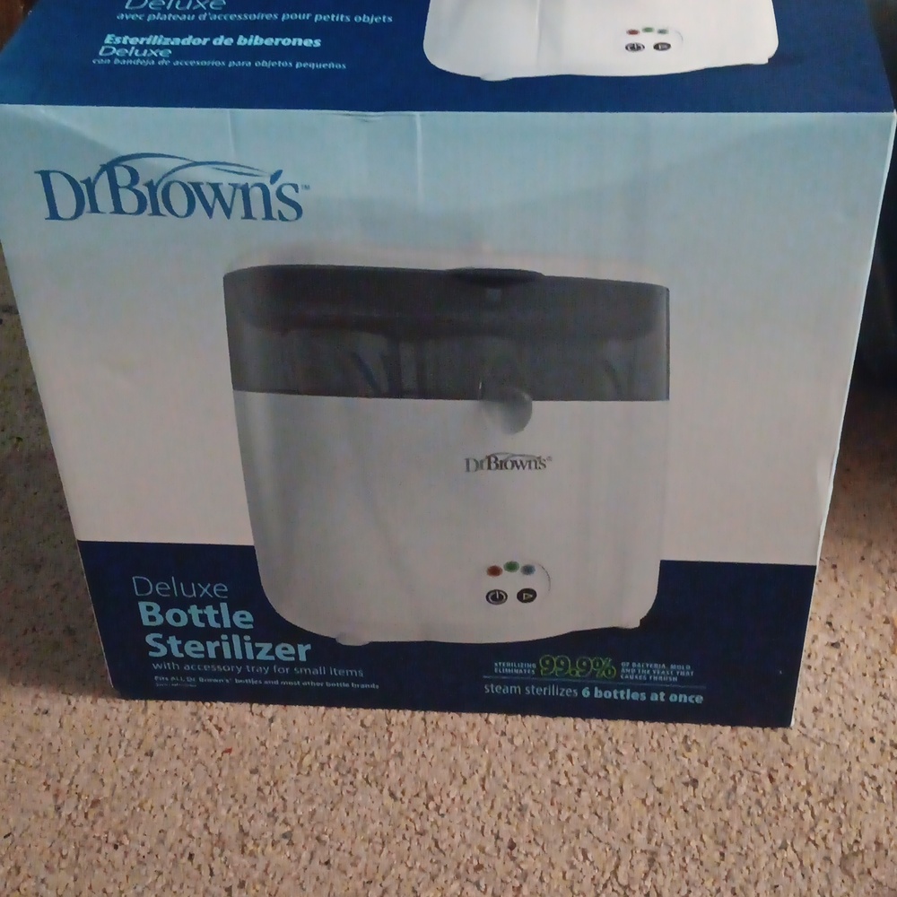 Baby bottle sterilizer